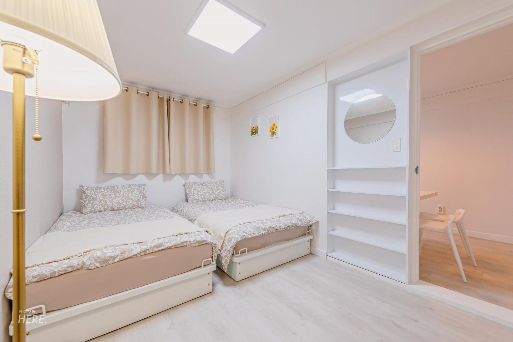 Seeu House Hongdae Сеул Стая снимка